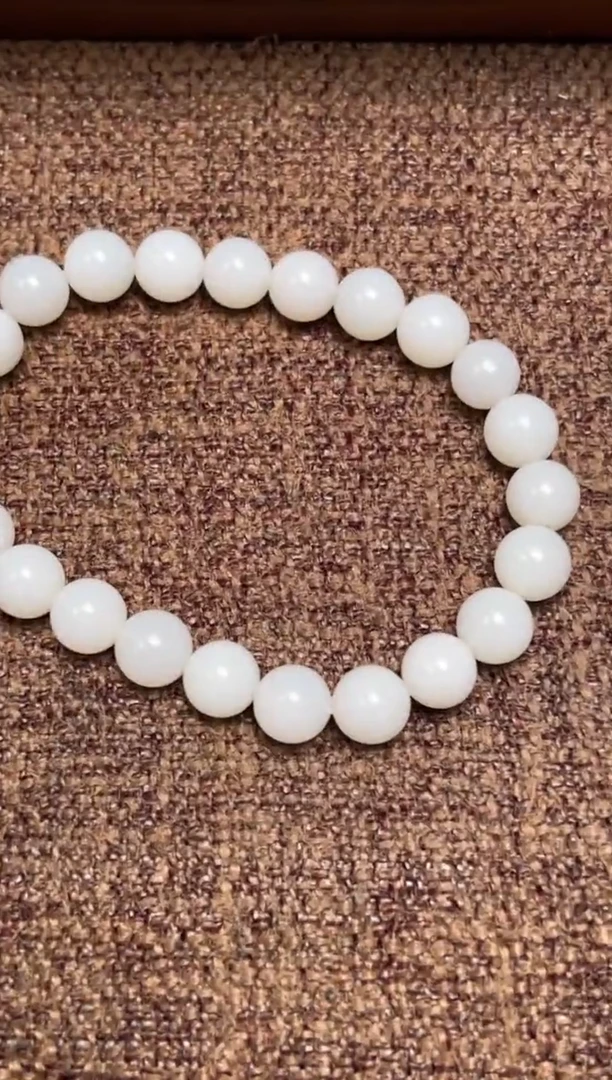 未镶嵌手链和田玉咕***菇48 通