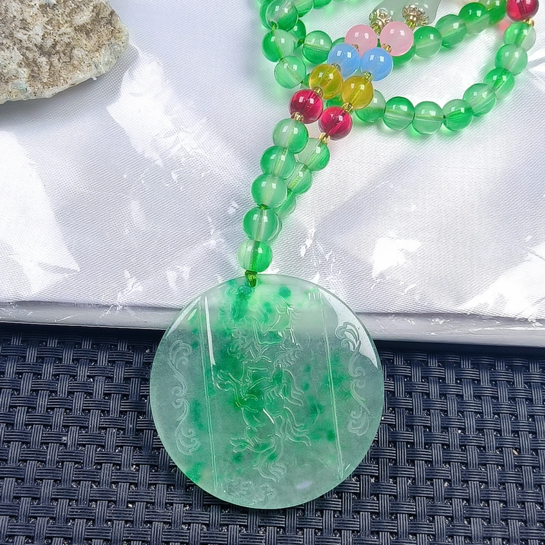 （聚宝严选）X009绿飘花策马奔腾牌吊坠妈妈款精致精美百搭时尚