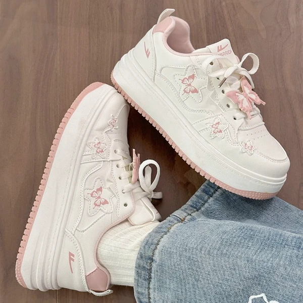 回力星星蝴蝶女款2025春季原创设计女鞋简约厚底百搭增高休闲板鞋