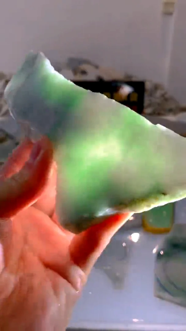 翡翠未镶嵌颈饰缅甸A货翡翠433