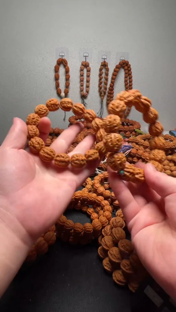 【闪购商品】文玩核桃手串1.8京八棱