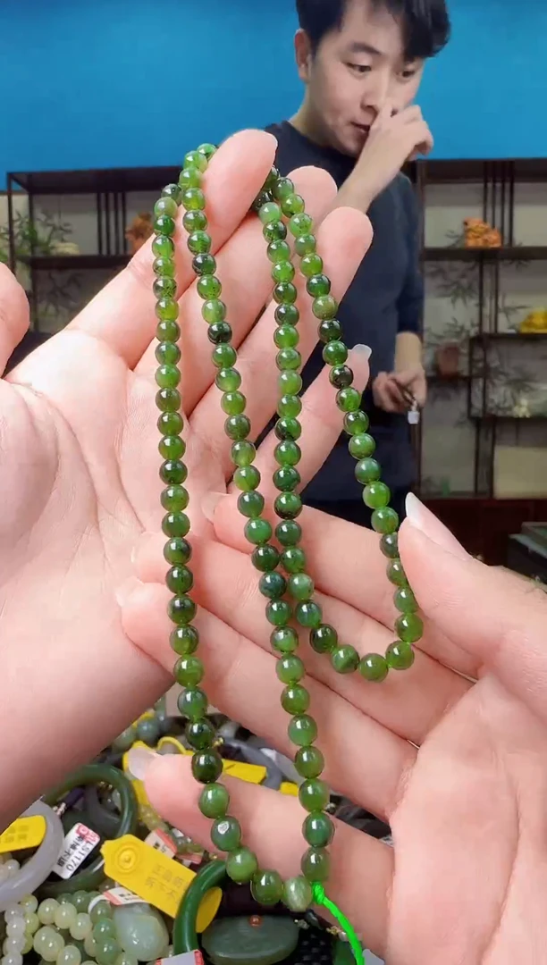 颈饰未镶嵌和田玉张*秋1