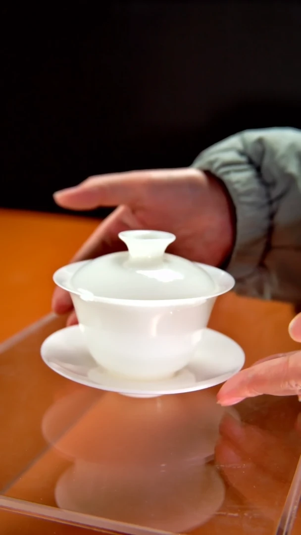 其他陶瓷《言泥陶瓷》高冰冰种璞玉系列 三才盖碗 120cc