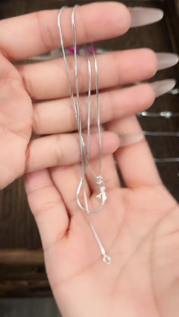 织绣民族风非遗老绣饰品607