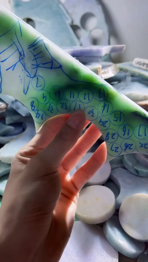 翡翠裸石缅甸翡翠A货陈9045