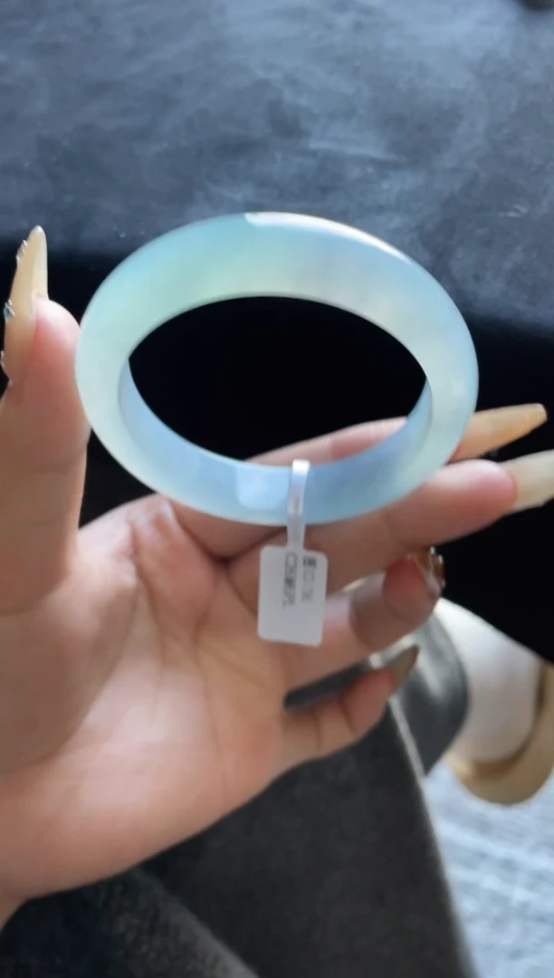 未镶嵌手镯翡翠三天鉴赏期