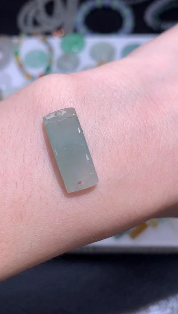 未镶嵌定制翡翠手牌