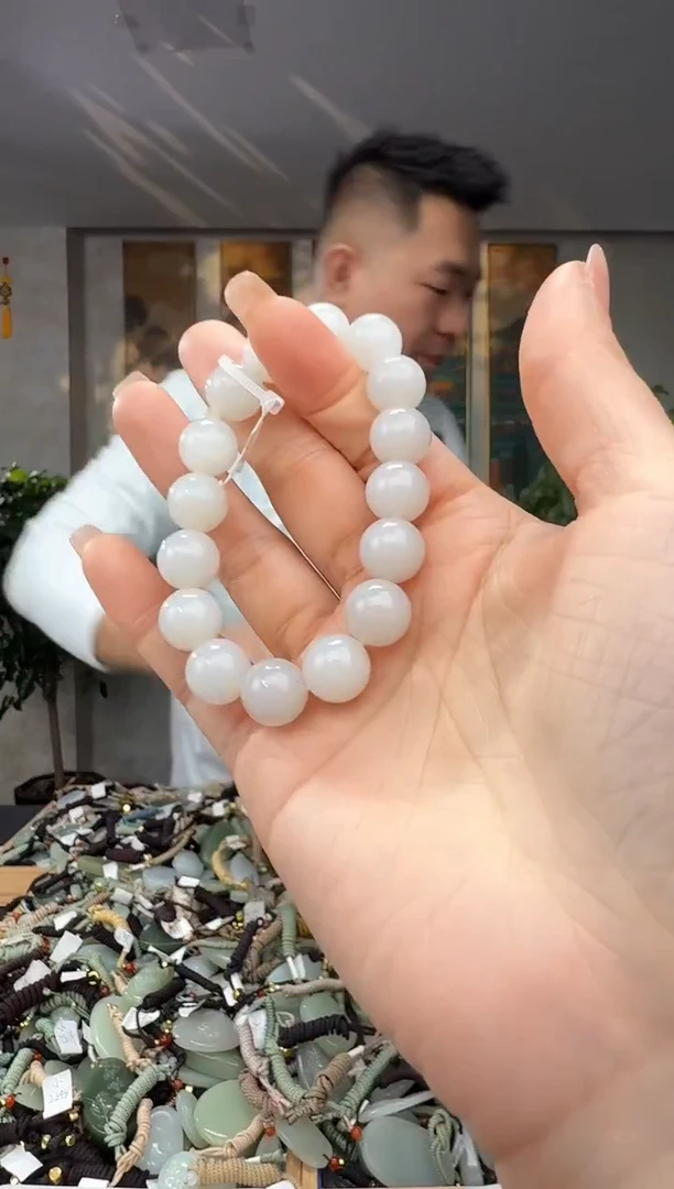 颈饰未镶嵌和田玉拍一发一多样性发货