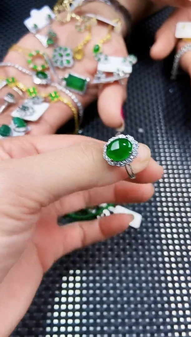 【闪购商品】翡翠戒指未镶嵌11111111