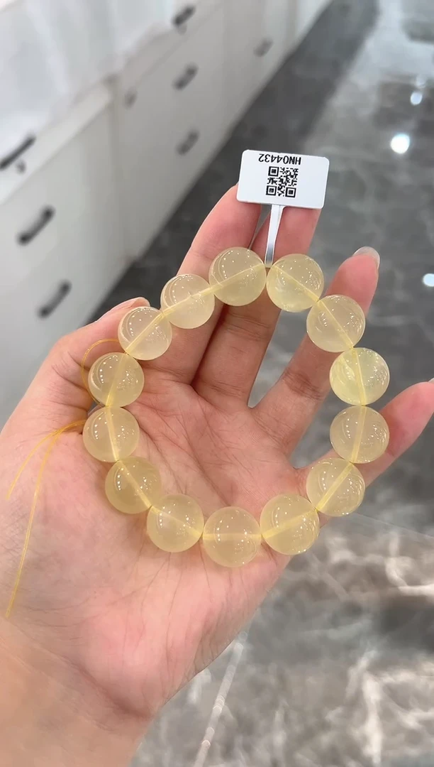水晶手串未镶嵌手串