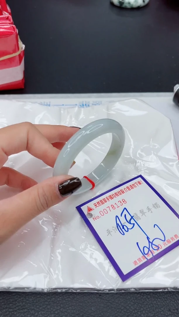 翡翠手镯未镶嵌1111111111111