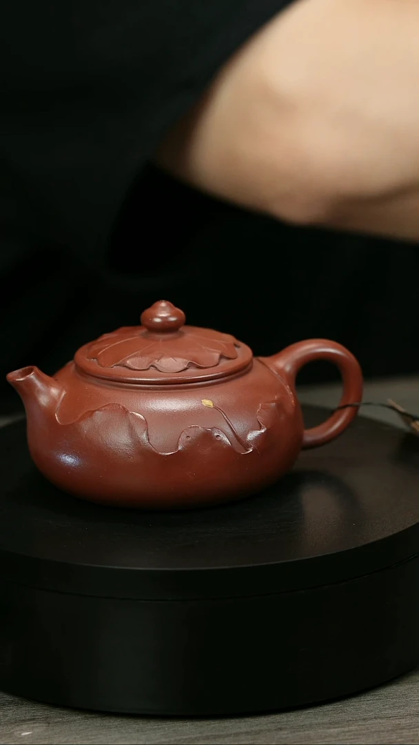 茶壶紫砂豹*H2095荷叶寒江