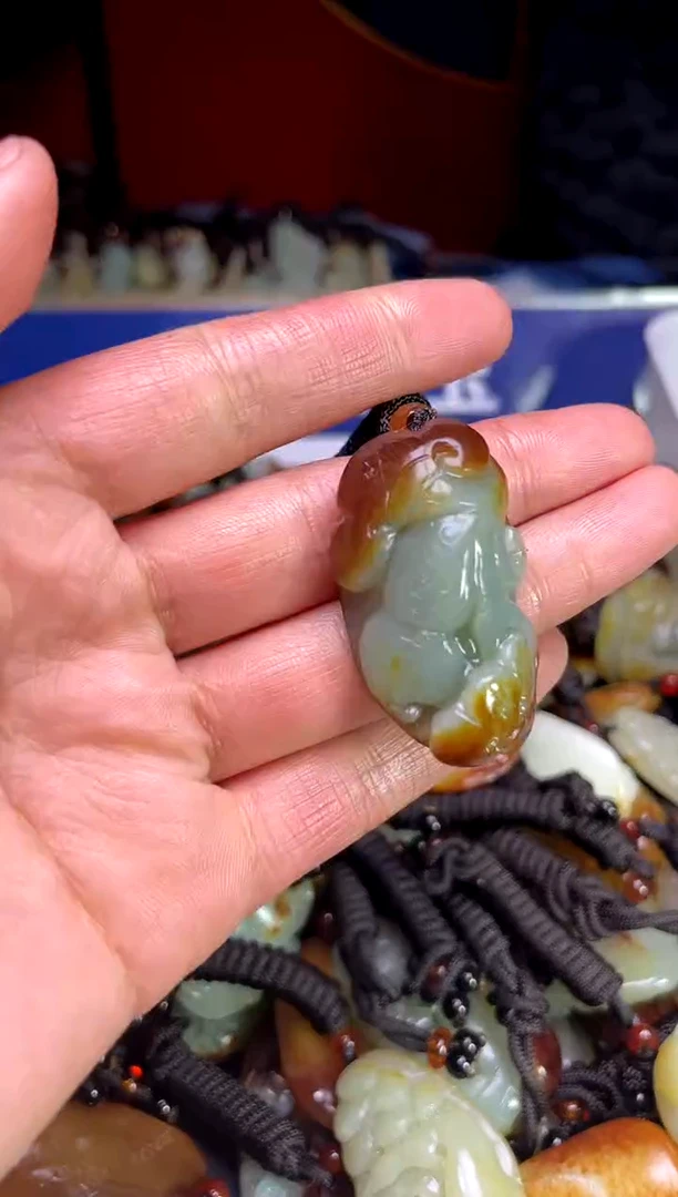 【闪购商品】和田玉颈饰未镶嵌1