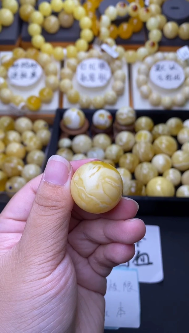 裸石琥珀未镶嵌 大小姐珠宝严选100