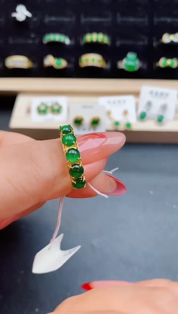 【闪购商品】翡翠戒指银S925镶嵌12121