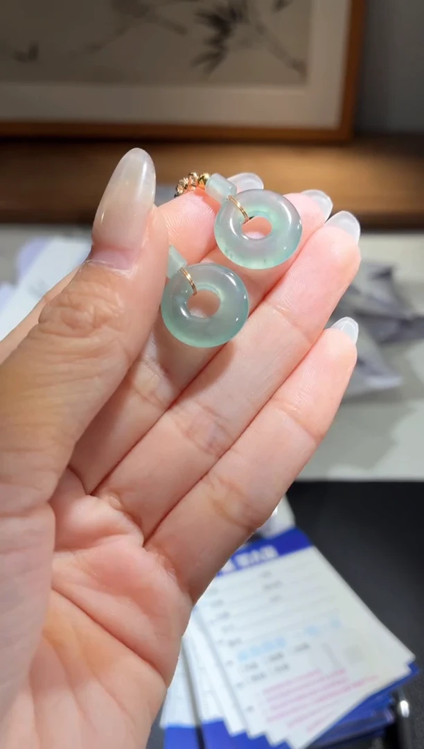 未镶嵌翡翠耳饰甜甜圈