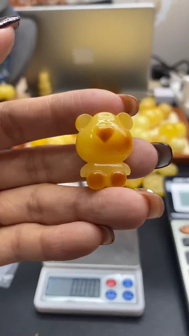 琥珀未镶嵌珠宝奇石2529