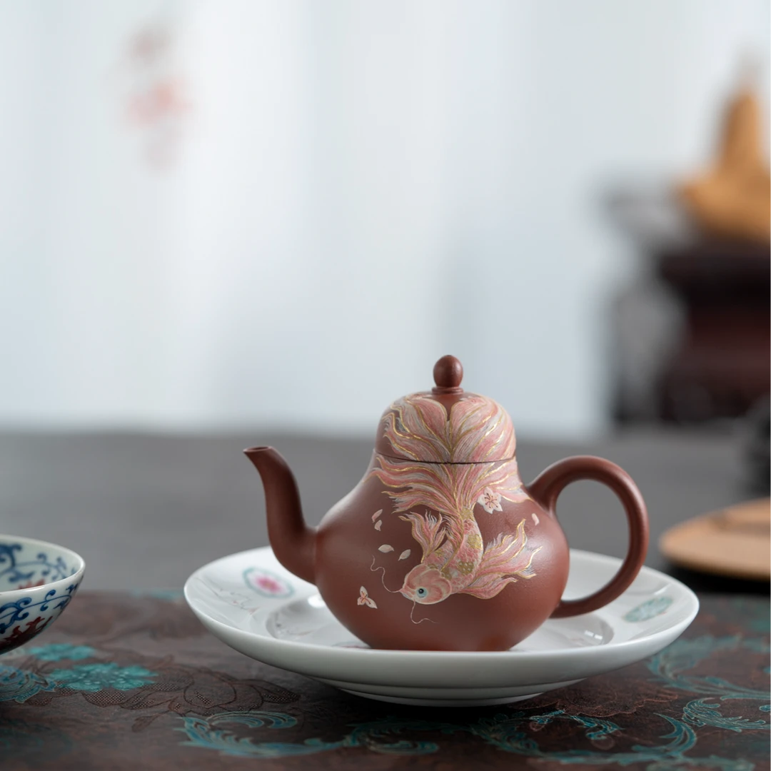 石榴精品《婚纱鱼》 闪闪发光 做自己的鱼 宜兴紫砂 红皮龙泥巴