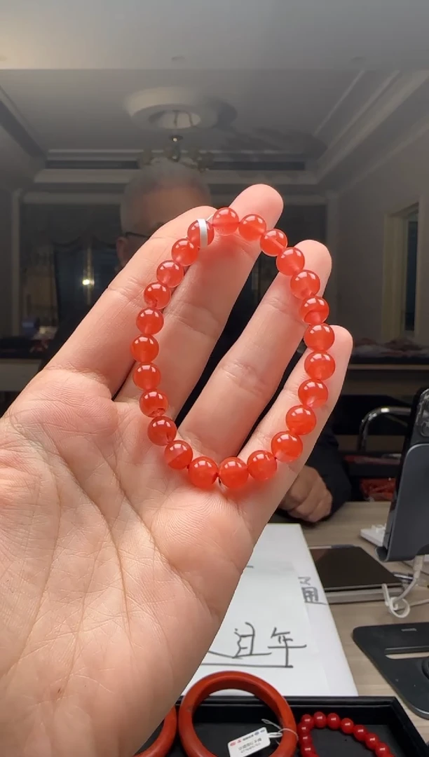 【闪购商品】南红玛瑙7mm保山手串圆珠未镶嵌多样性发一件