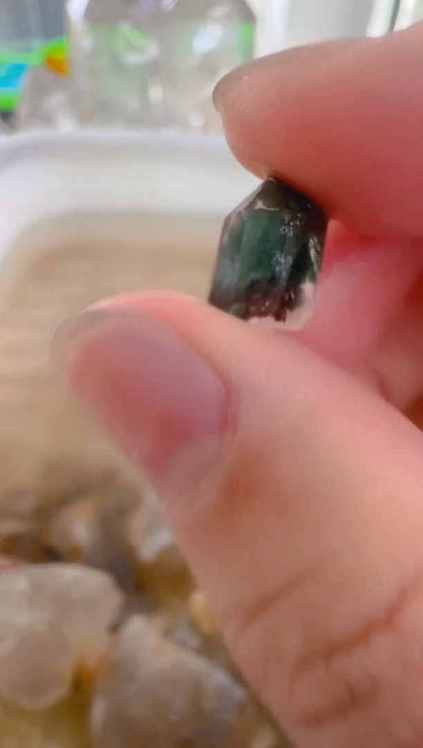 未镶嵌珠宝半成品水晶曦****?驾到，水晶