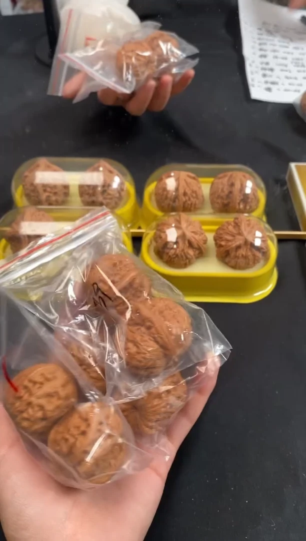 把件文玩核桃元宝39尺随机发