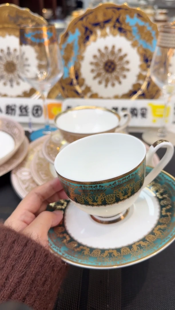 瓷片咖啡杯碟   1套