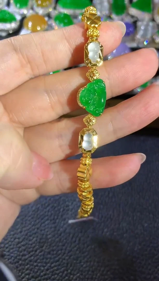 18K金镶嵌手链翡翠A27 多样性发货一件