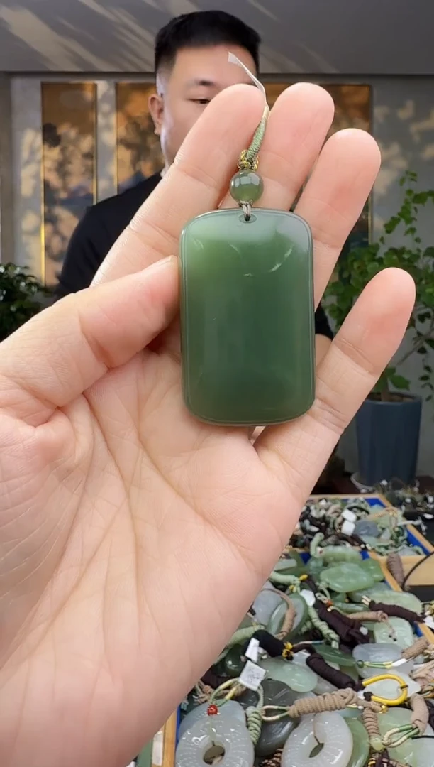 未镶嵌和田玉挂件拍一发一