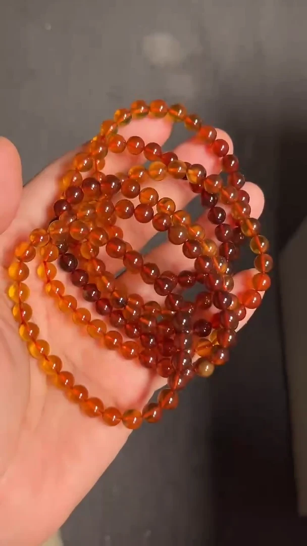 琥珀未镶嵌珠宝奇石/多样性发一件/无优化/无证书/6mm