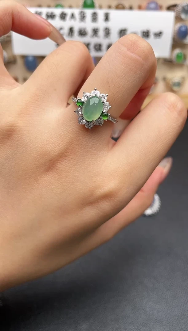 银S925镶嵌戒指翡翠一物一证一礼盒