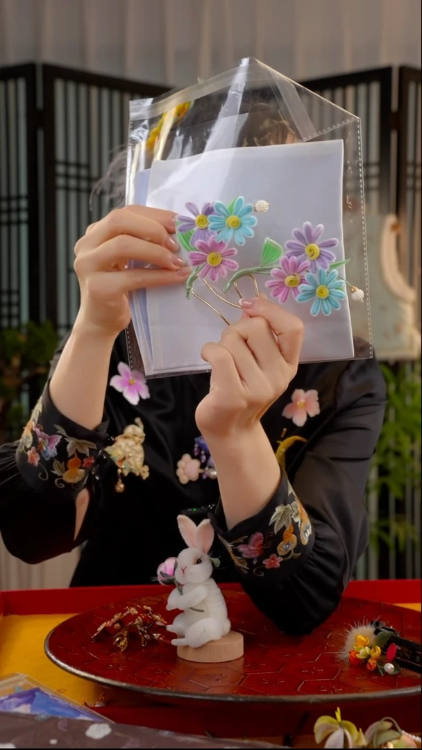 刺绣非遗苏绣绒花
