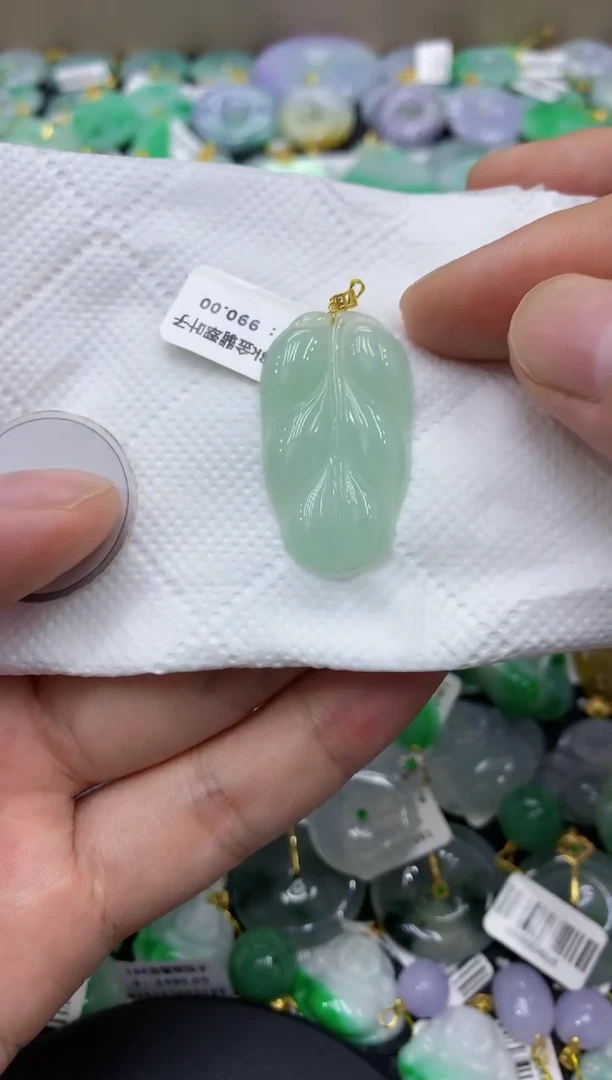 颈饰未镶嵌翡翠天然缅甸翡翠A货