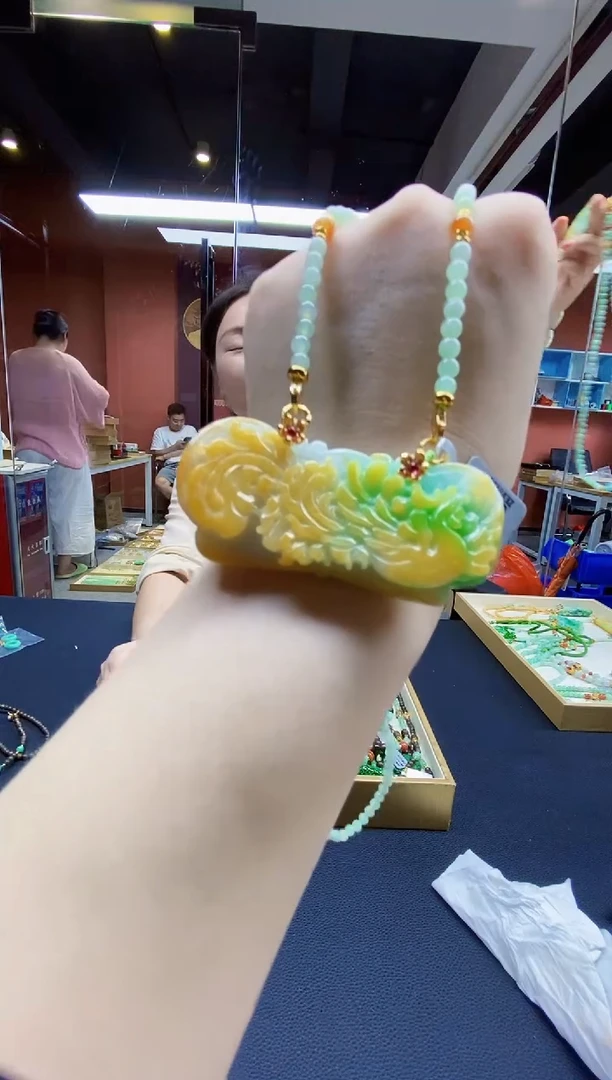 颈饰未镶嵌翡翠翡翠吊坠
