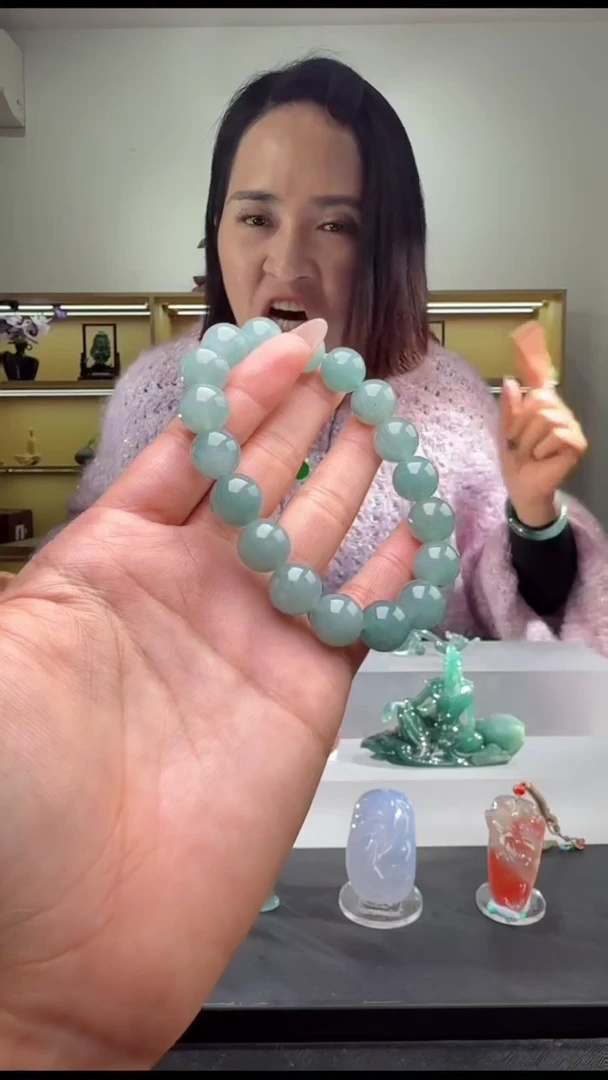 未镶嵌手串翡翠手串（多样性发其一）