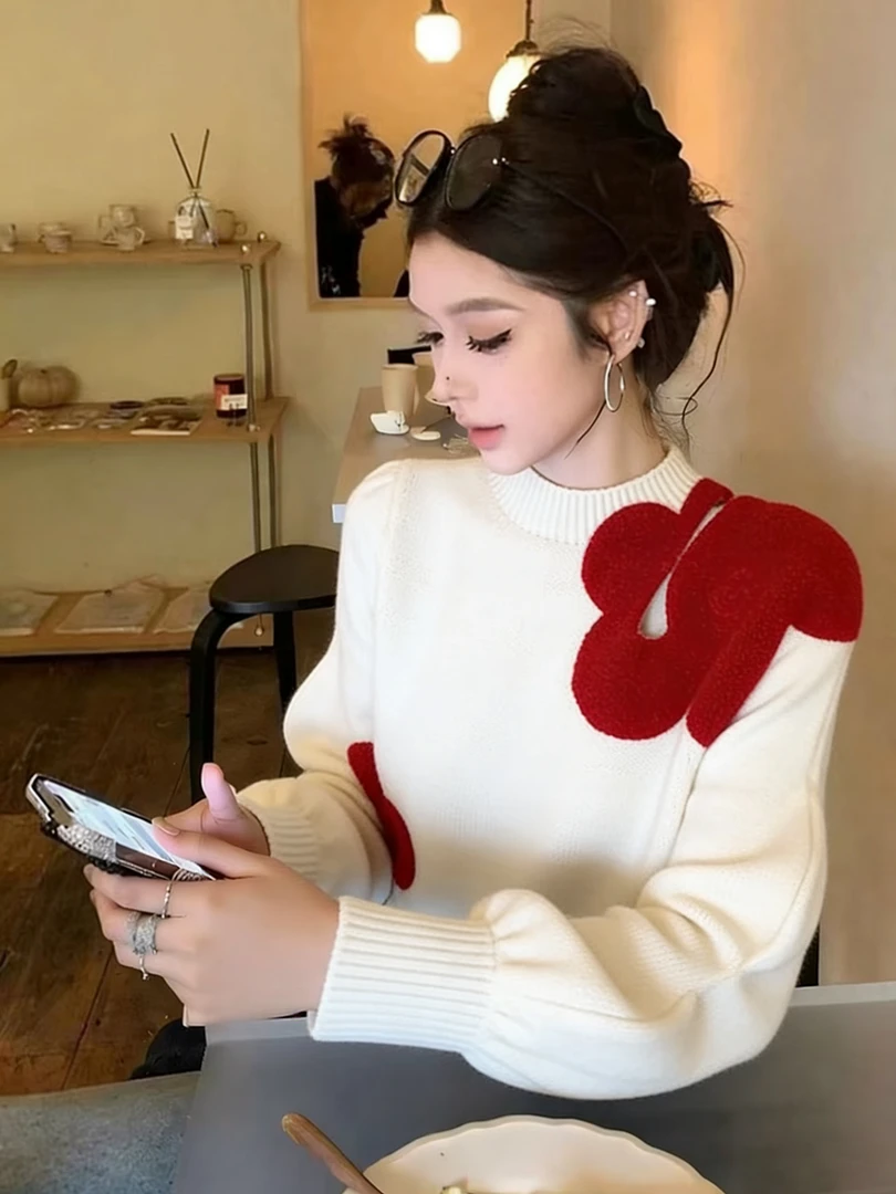 2025冬季软糯慵懒风上衣小众不撞款高级感超好看减龄白色花朵毛衣