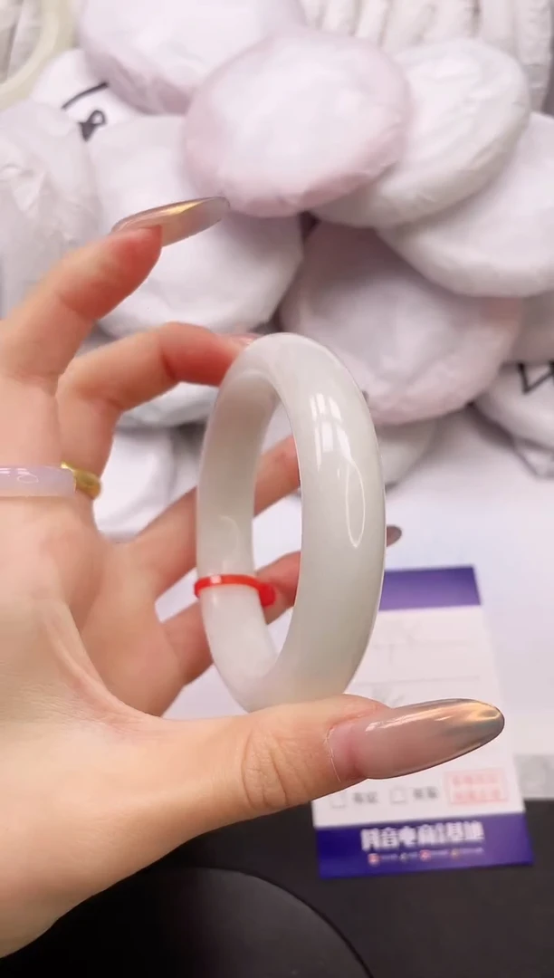 【闪购商品】和田玉手镯未镶嵌18L198-58