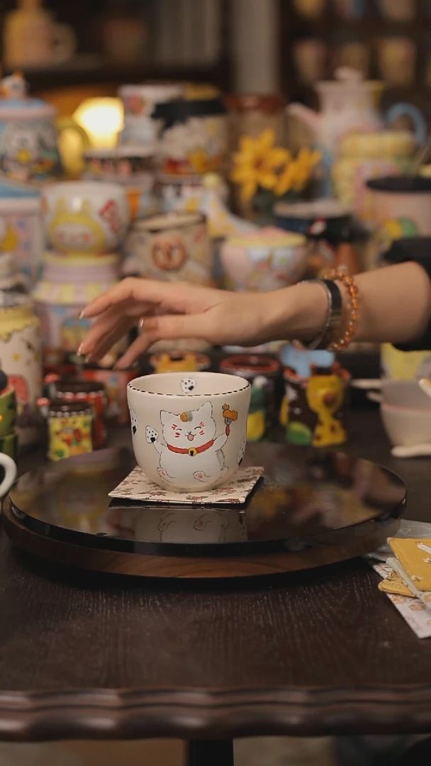 景德镇釉下彩绘设计师款式陶瓷