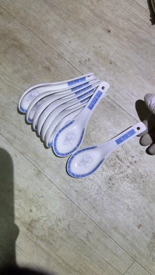 瓷片丫**乐微瑕 磁州窑买到就是赚到