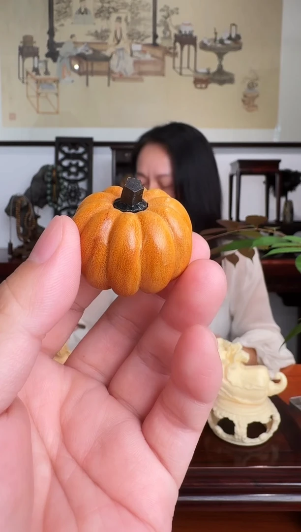 香榧木小南瓜 1.85手把件