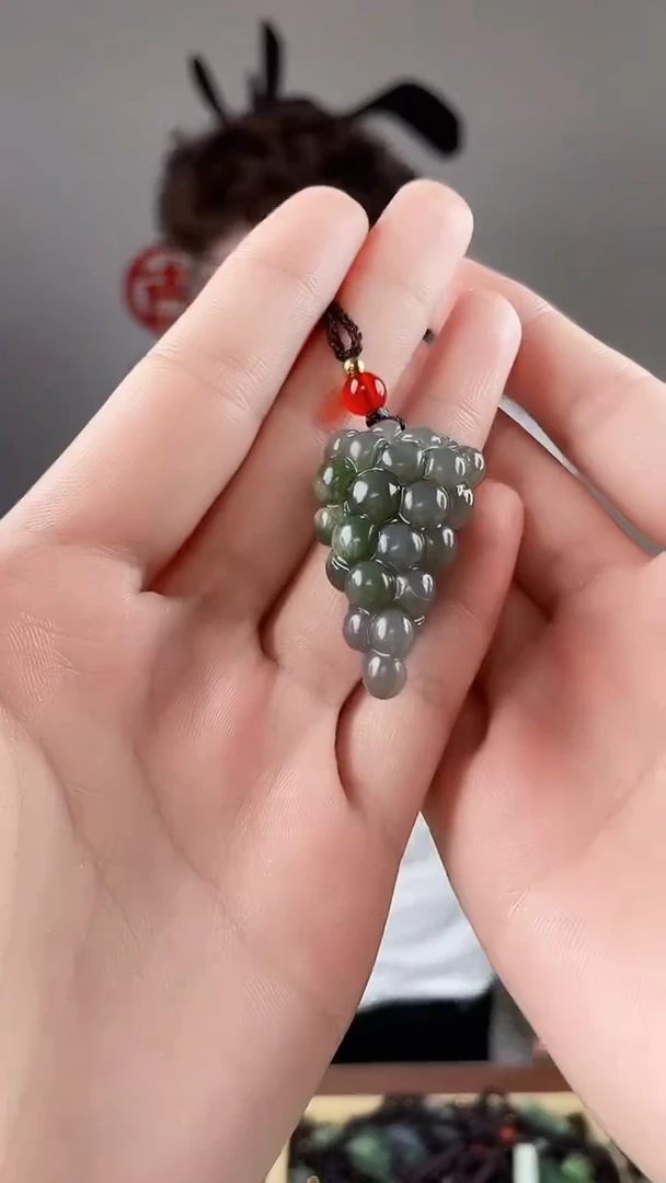 和田玉未镶嵌颈饰拍一发一，多样性发货