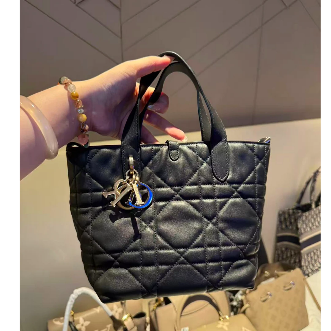 99新 DIOR/迪奥 土著竖版/亲妈寄卖/142640