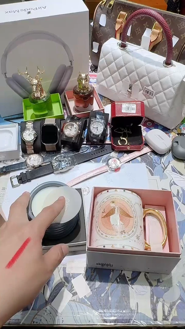 瓷片柏树生活的本意就是开心@@1