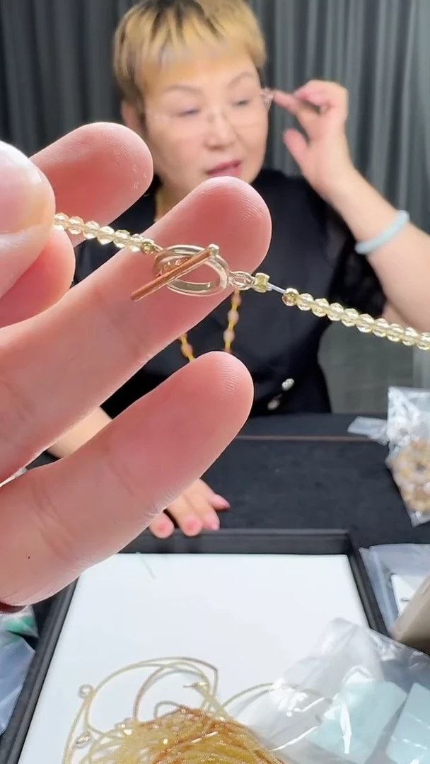 银S925镶嵌颈饰水晶多样性发一