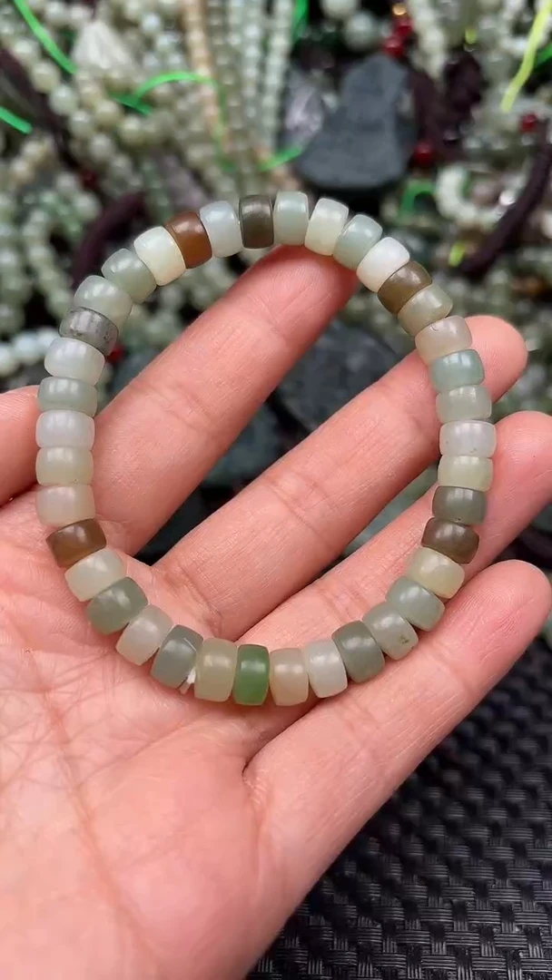 【闪购商品】和田玉颈饰未镶嵌1