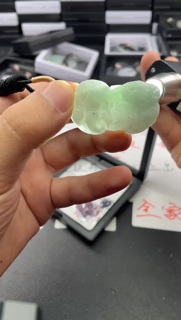 颈饰未镶嵌翡翠....9/5/.171