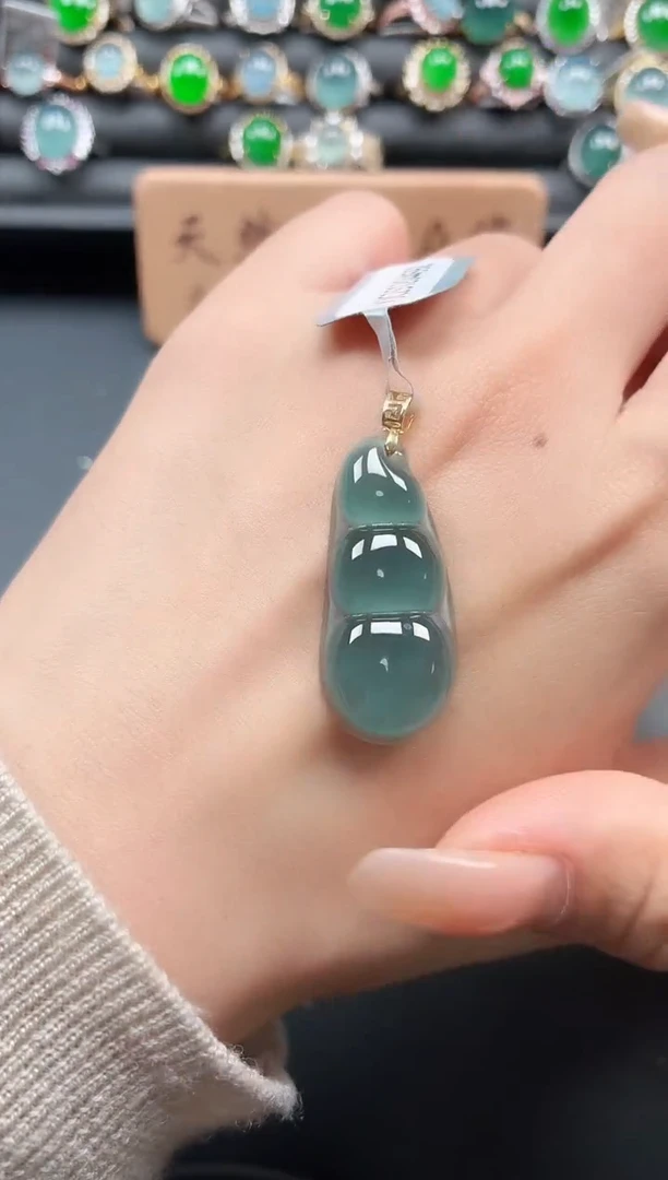 18K金镶嵌戒指翡翠1111