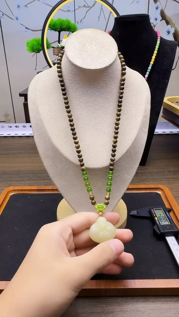 和田玉14K金镶嵌颈饰X63