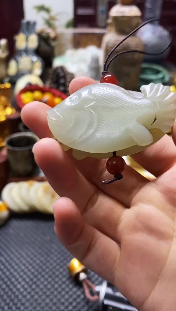 未镶嵌和田玉挂件鱼