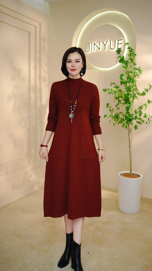 【云绣阁】5613新款中高领大口袋时尚保暖气质显瘦百搭针织连衣裙