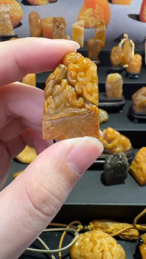 【闪购商品】田黄石半知田黄直播间